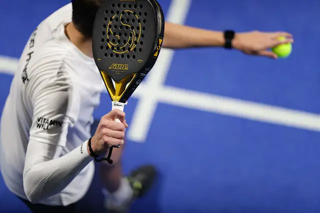 What To Wear To Play Tennis