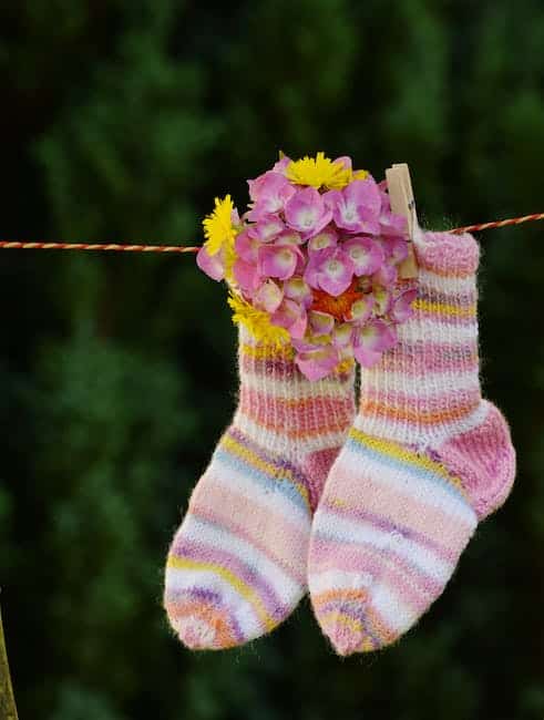 Why Wear Wet Socks To Bed