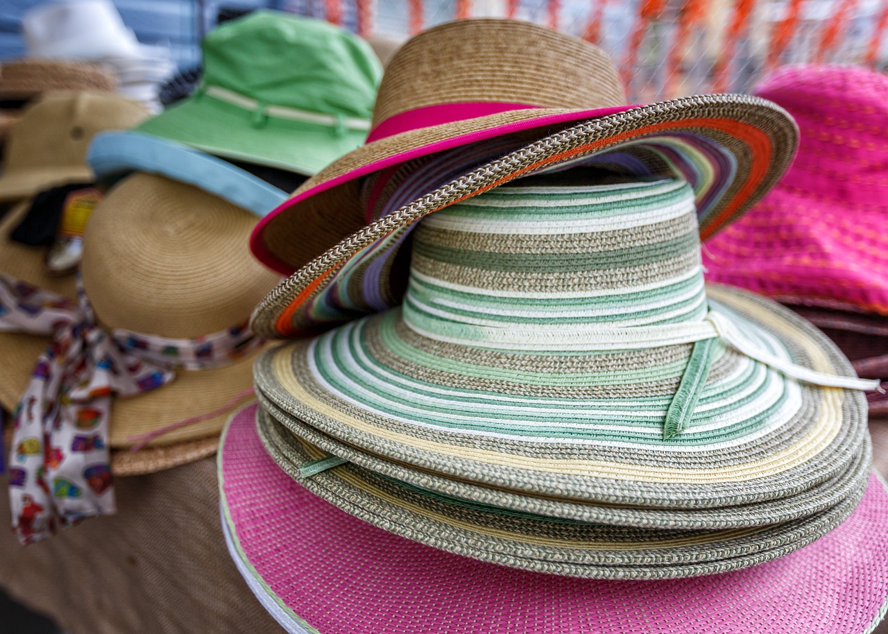How To Wear A Straw Hat